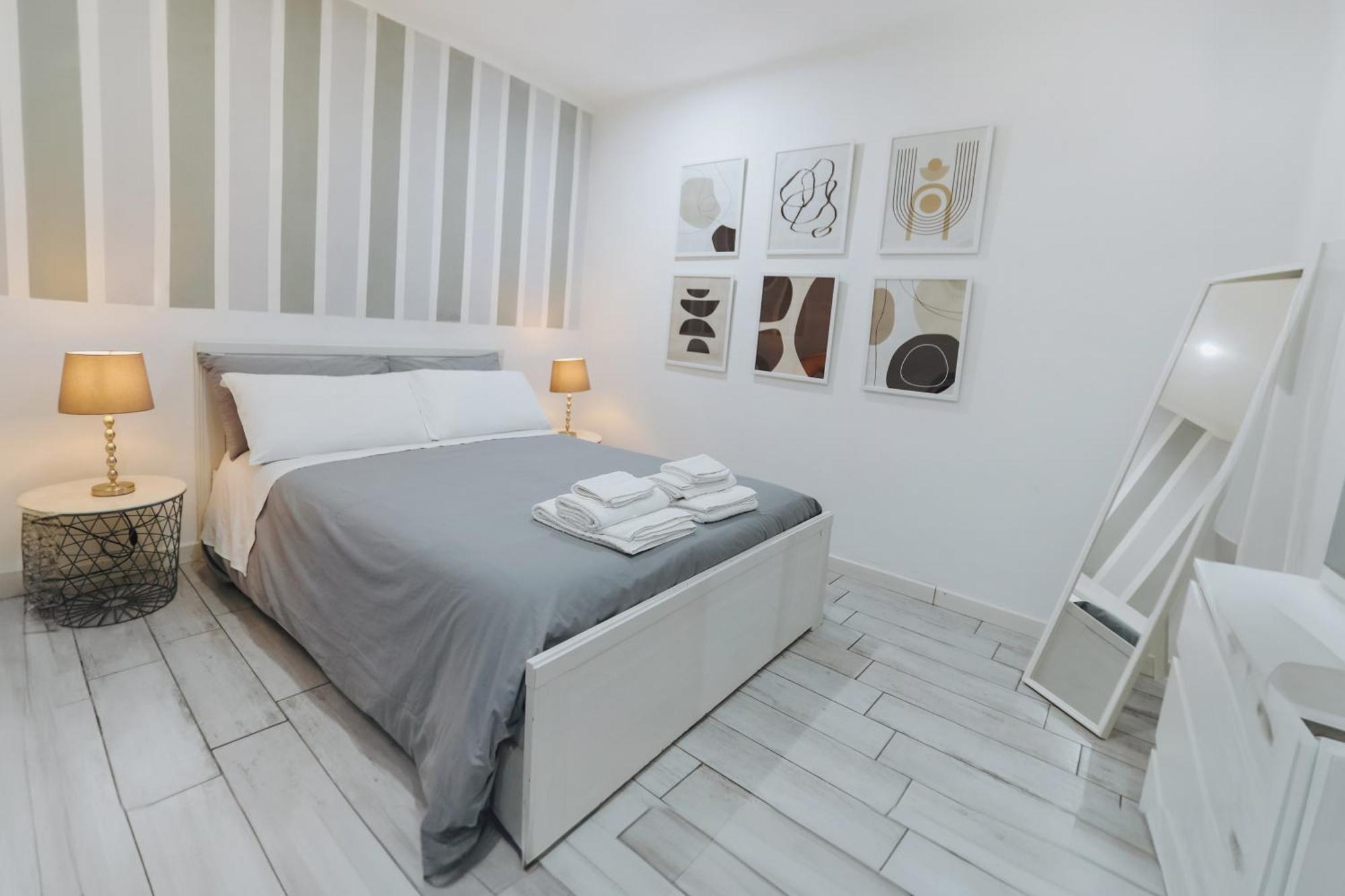 Bnb Quartieri 33 Naples Exterior photo